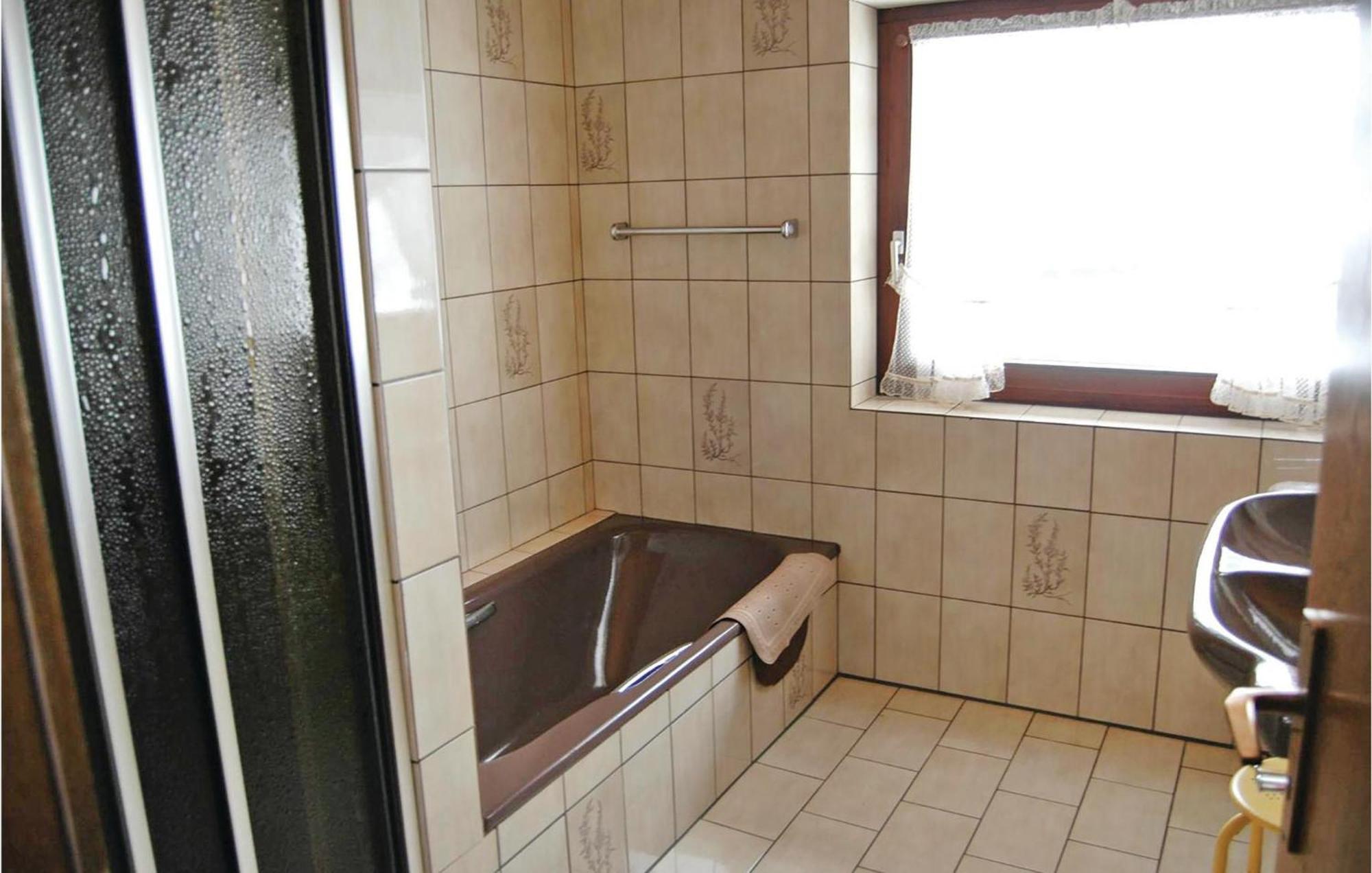 2 Bedroom Awesome Apartment In Welschensteinach Dış mekan fotoğraf